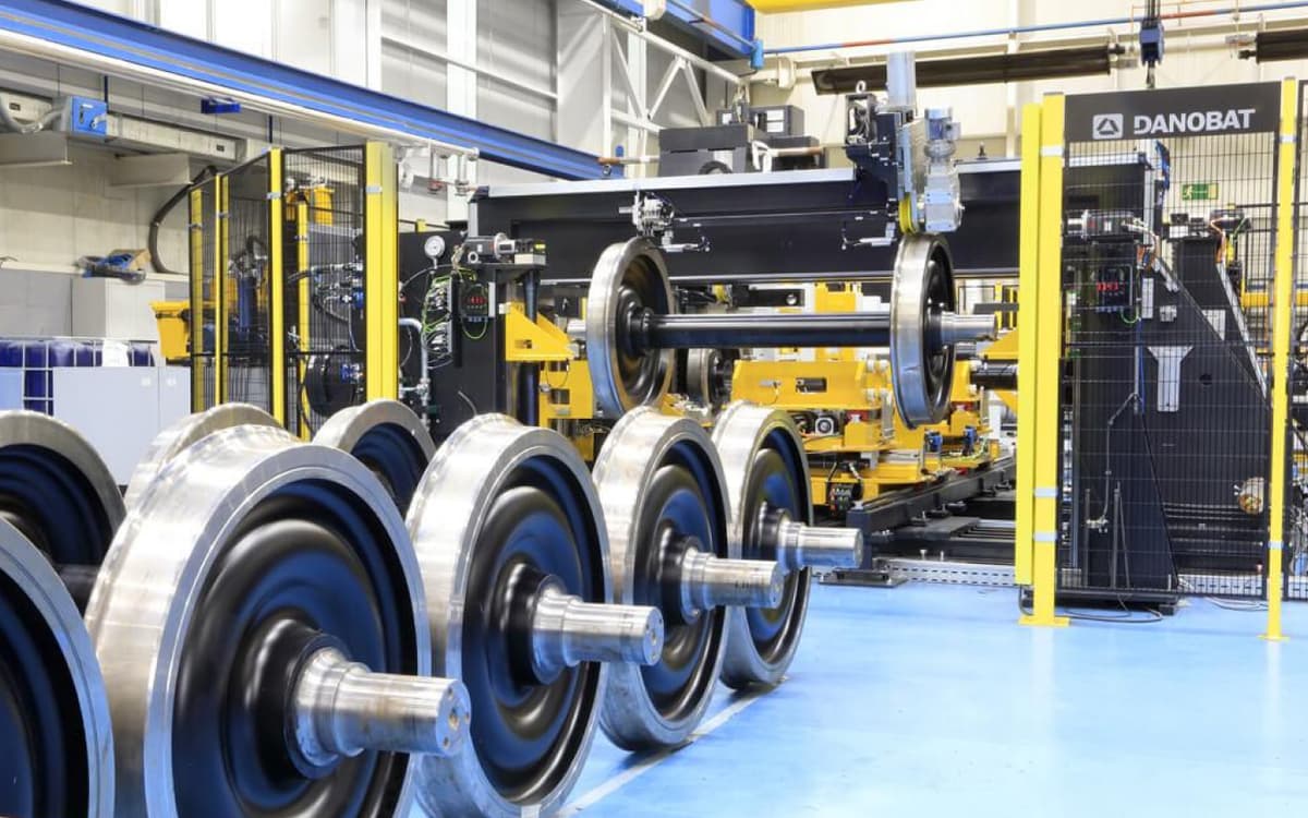 Giải pháp doa và lắp bánh tàu tự động Giải pháp doa và lắp bánh tàu tự động