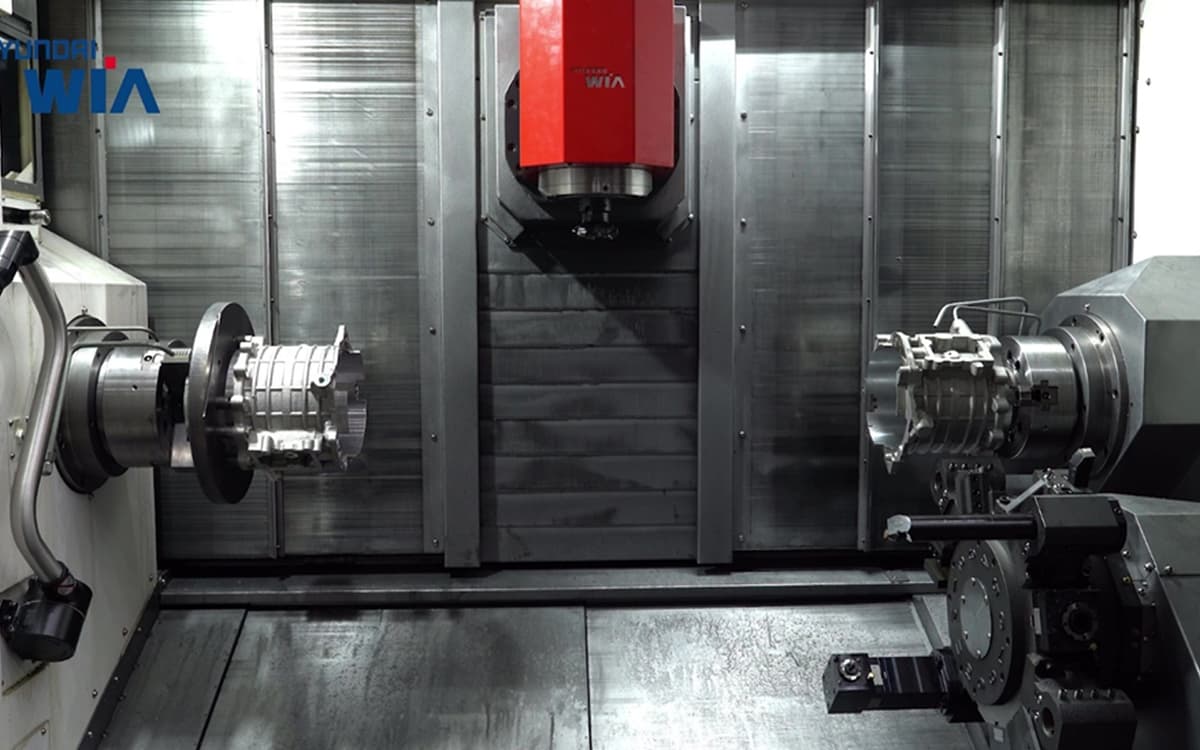 Gia công đa trục cho hình dạng phức tạp Gia công đa trục cho hình dạng phức tạp