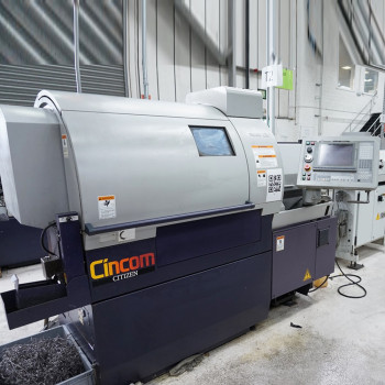 Máy Tiện CNC Cincom C16